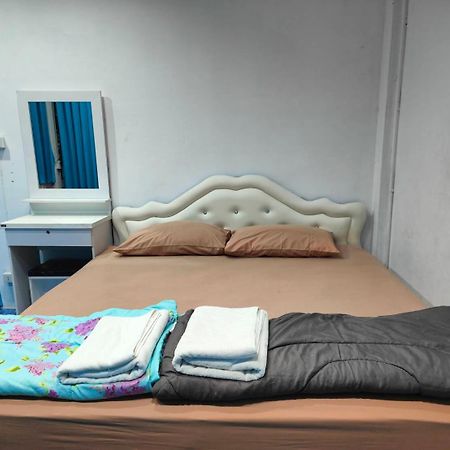 Haadrin Homestay Hatrin Kültér fotó